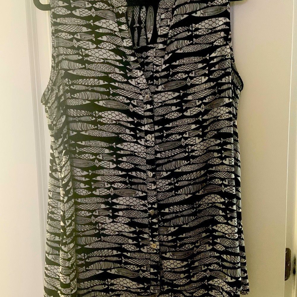 Beautiful lightweight summer top. Like new condition.